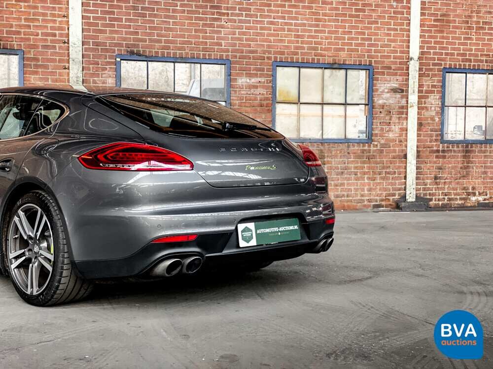 Porsche Panamera S3.0 E-Hybrid 416PS -Org.NL-2014, 2-TJN-08.