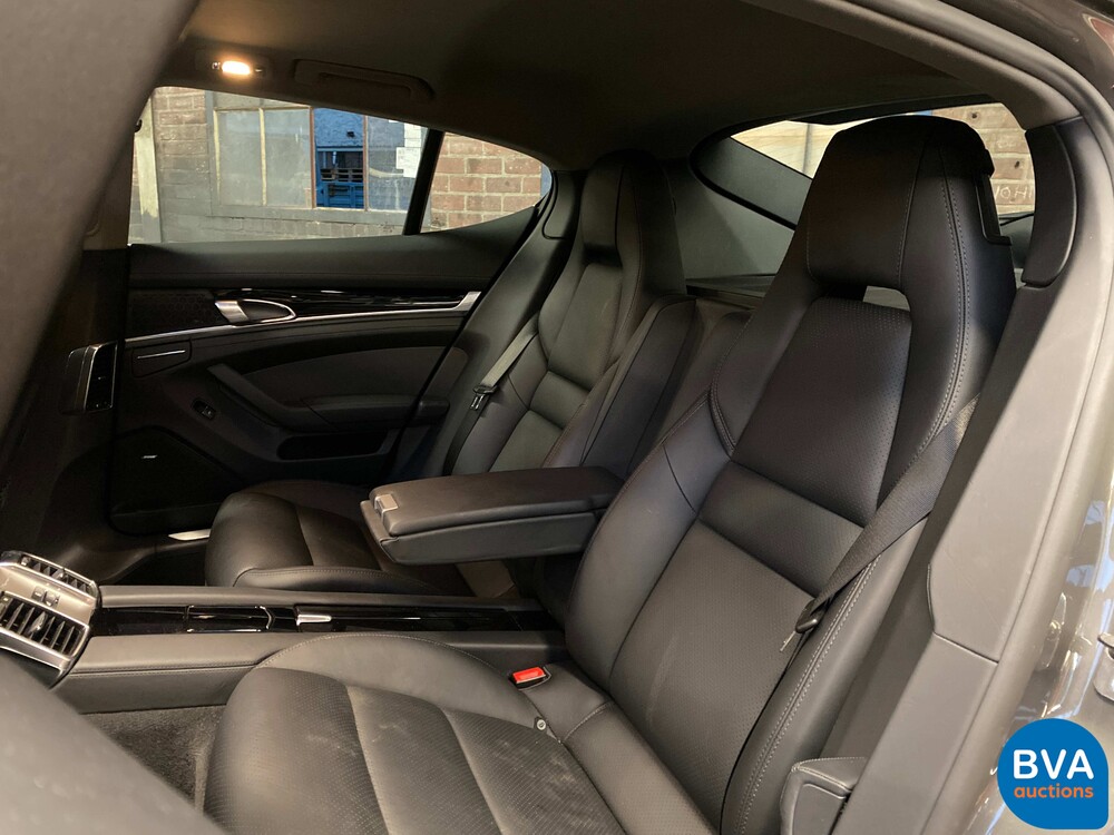 Porsche Panamera S3.0 E-Hybrid 416PS -Org.NL-2014, 2-TJN-08.