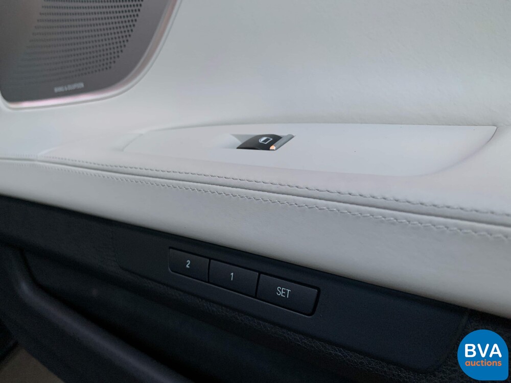 BMW 750d xDrive M-Sport Shadowline 7er 381PS 2015 -Org. NL-, GZ-666-K.