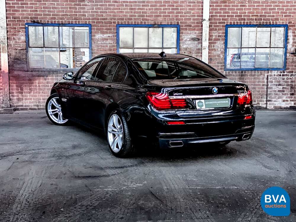 BMW 750d xDrive M-Sport Shadowline 7er 381PS 2015 -Org. NL-, GZ-666-K.