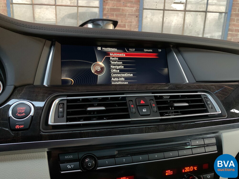 BMW 750d xDrive M-Sport Shadowline 7er 381PS 2015 -Org. NL-, GZ-666-K.