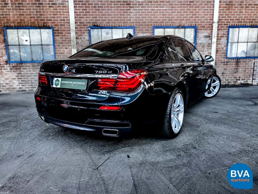 BMW 750d xDrive M-Sport Shadowline 7er 381PS 2015 -Org. NL-, GZ-666-K.