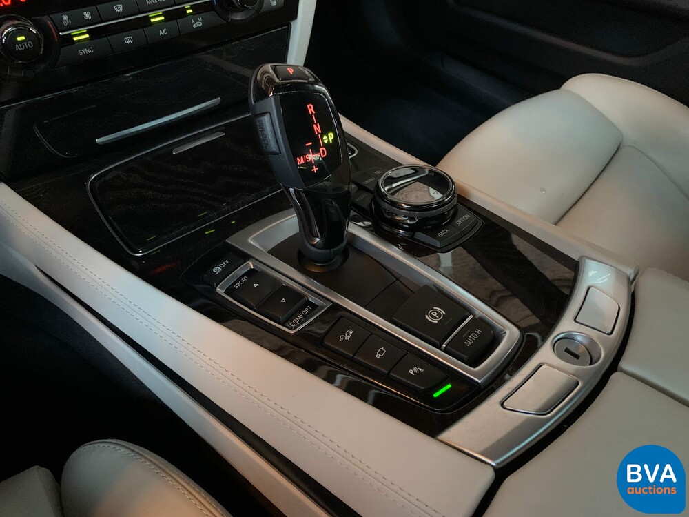 BMW 750d xDrive M-Sport Shadowline 7er 381PS 2015 -Org. NL-, GZ-666-K.