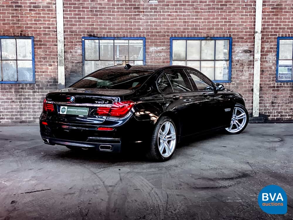 BMW 750d xDrive M-Sport Shadowline 7er 381PS 2015 -Org. NL-, GZ-666-K.