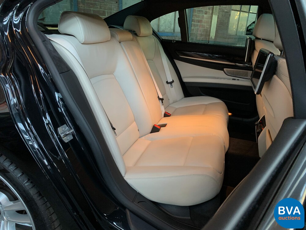 BMW 750d xDrive M-Sport Shadowline 7-series 381hp 2015 -Org. NL-, GZ-666-K.
