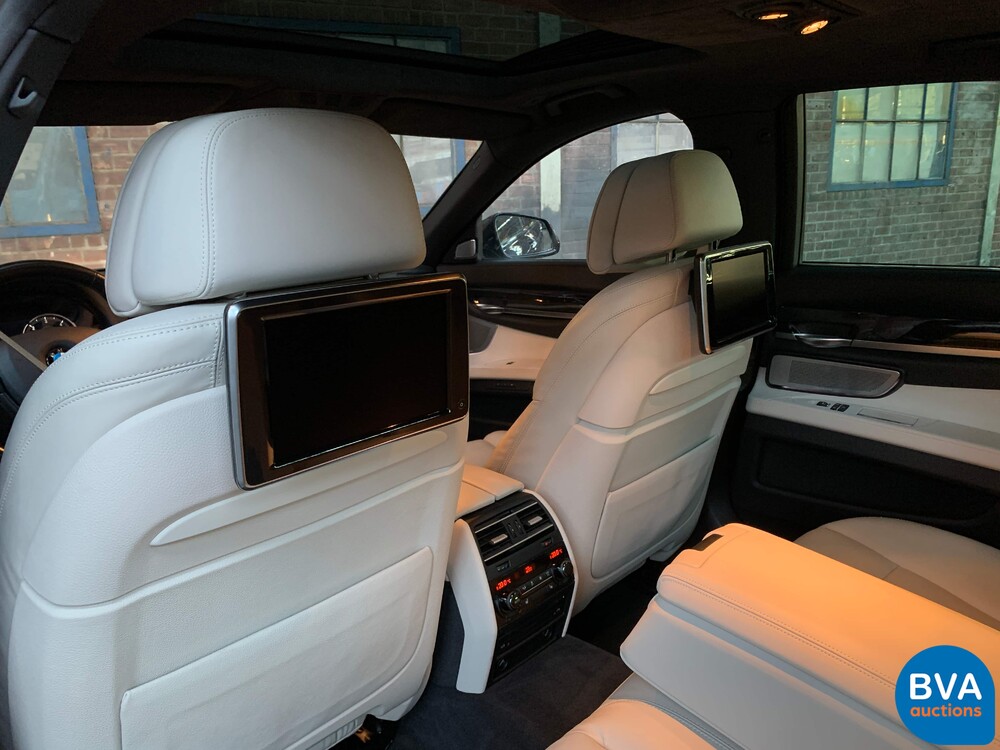 BMW 750d xDrive M-Sport Shadowline 7er 381PS 2015 -Org. NL-, GZ-666-K.