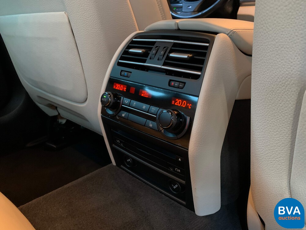 BMW 750d xDrive M-Sport Shadowline 7er 381PS 2015 -Org. NL-, GZ-666-K.