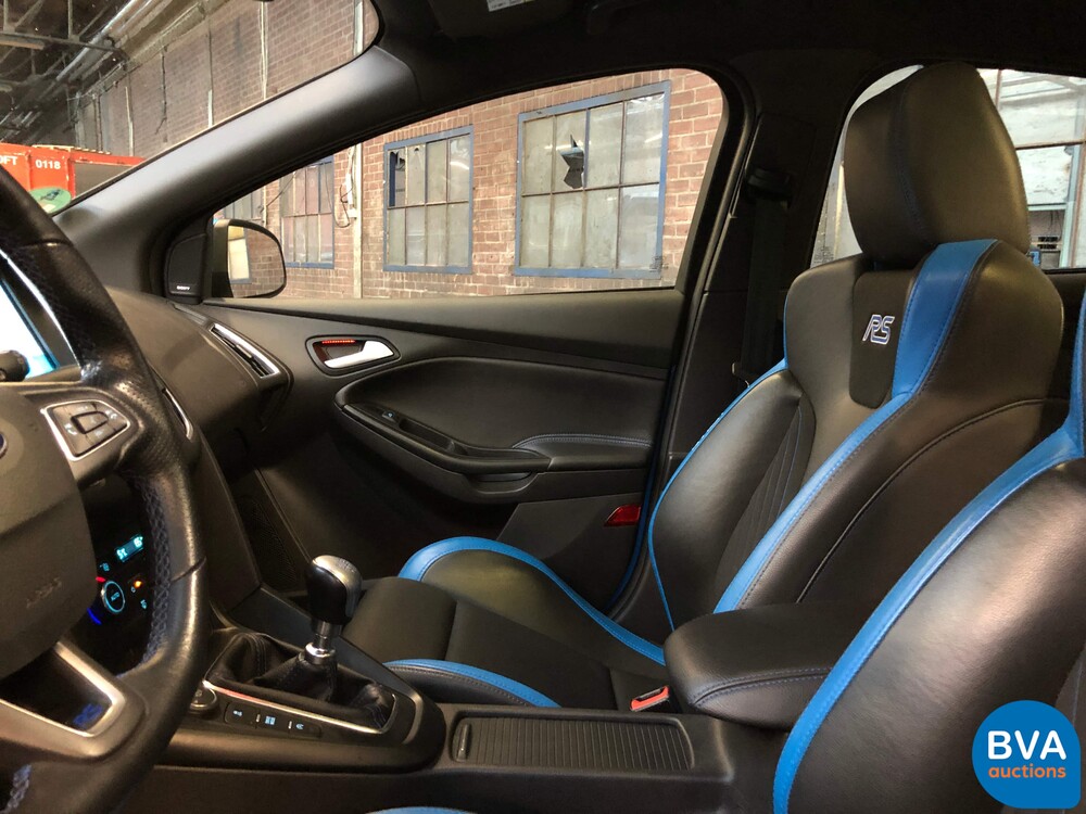 Ford Focus RS 350hp 2017 Schaltgetriebe NW-Modell RECARO.