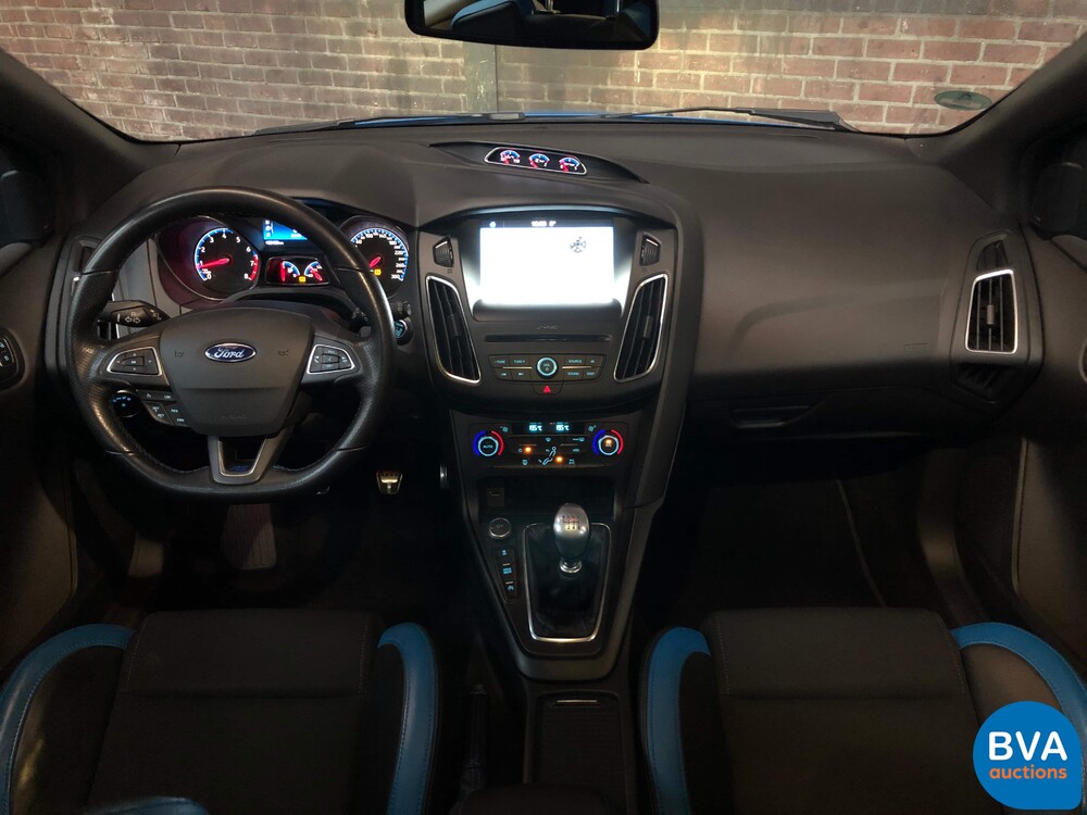 Ford Focus RS 350hp 2017 Schaltgetriebe NW-Modell RECARO.