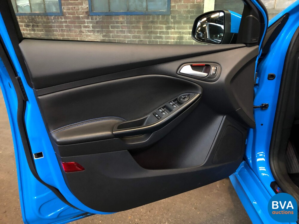 Ford Focus RS 350hp 2017 Schaltgetriebe NW-Modell RECARO.