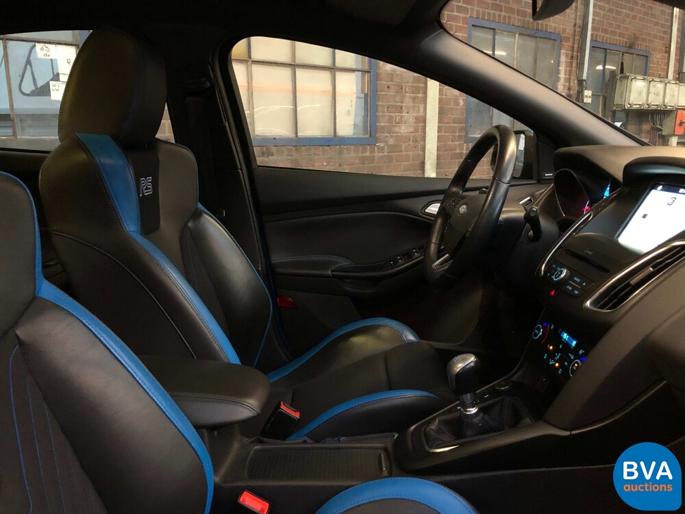 Ford Focus RS 350hp 2017 Schaltgetriebe NW-Modell RECARO.