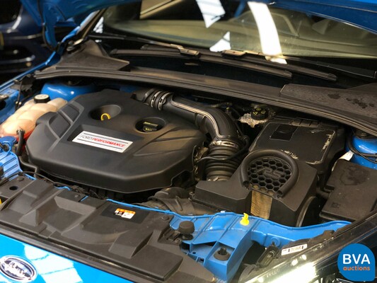 Ford Focus RS 350hp 2017 Schaltgetriebe NW-Modell RECARO.