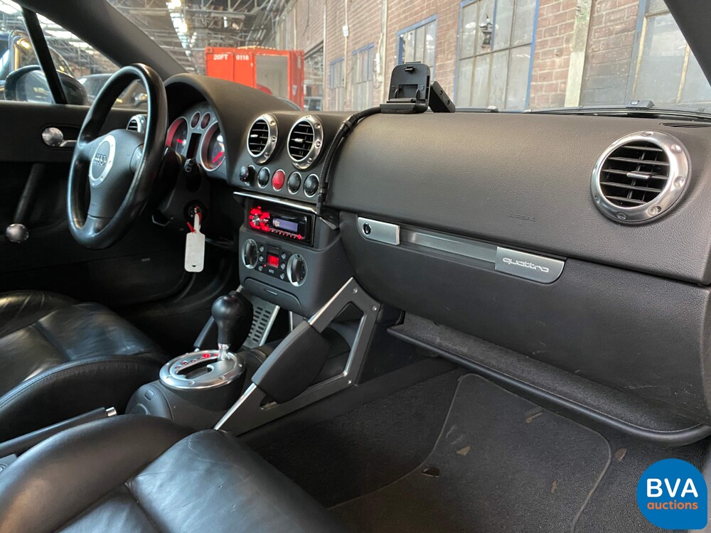 Audi TT Coupé 3.2 V6 quattro Advance 2006 250pk