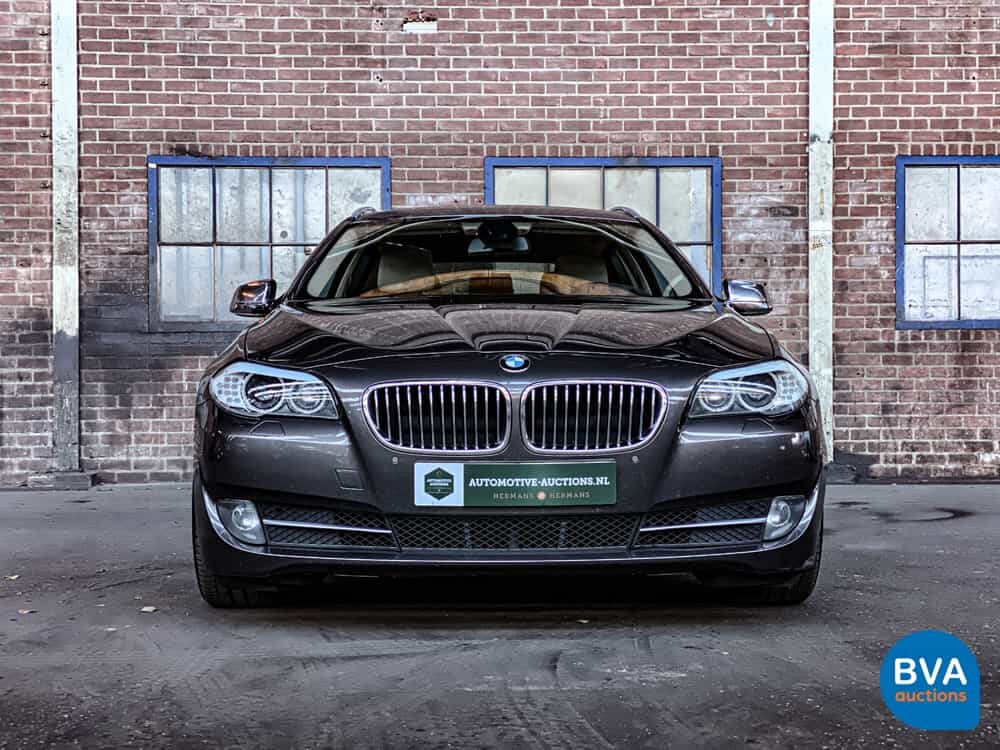 BMW 530d High Executive 5-serie Touring 245pk 2010, 15-ZTD-5