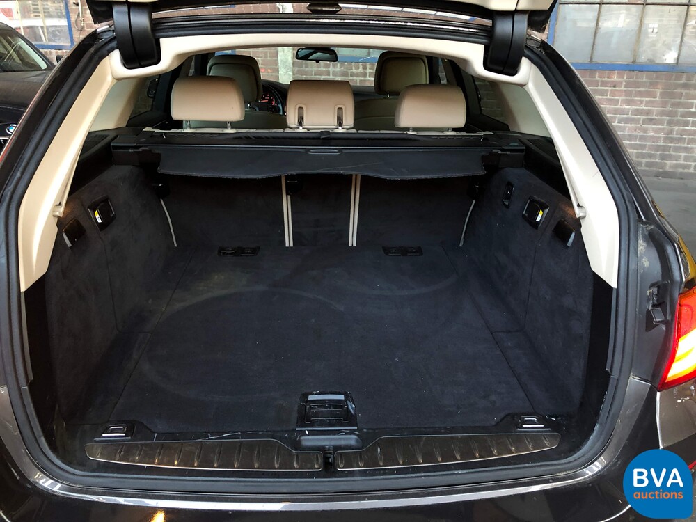 BMW 530d High Executive 5-serie Touring 245pk 2010, 15-ZTD-5