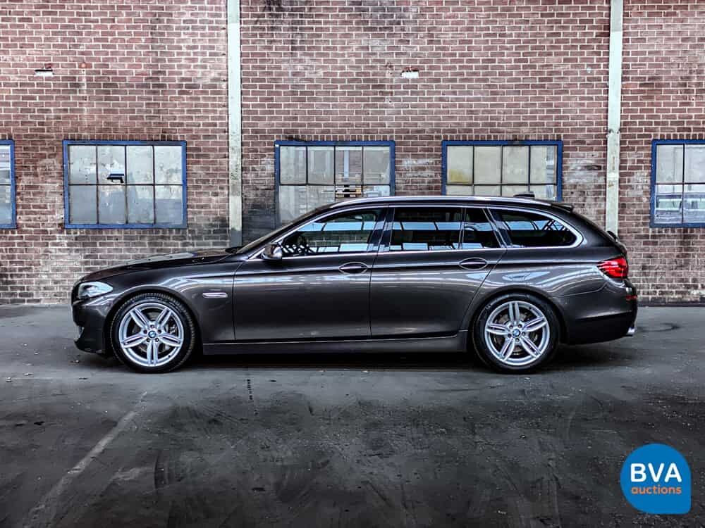 BMW 530d High Executive 5-serie Touring 245pk 2010, 15-ZTD-5