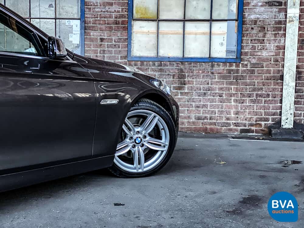 BMW 530d High Executive 5-serie Touring 245pk 2010, 15-ZTD-5