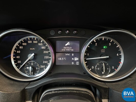 Mercedes-Benz R350 CDI Long 4Matic AMG 7-Pers. 265hp R-Class 2013, 8-SNH-78.