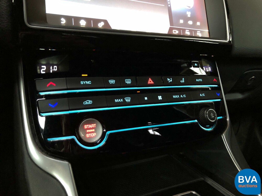 Jaguar XE 25t 241hp Portfolio R-Sport 2016, XJ-055-X.