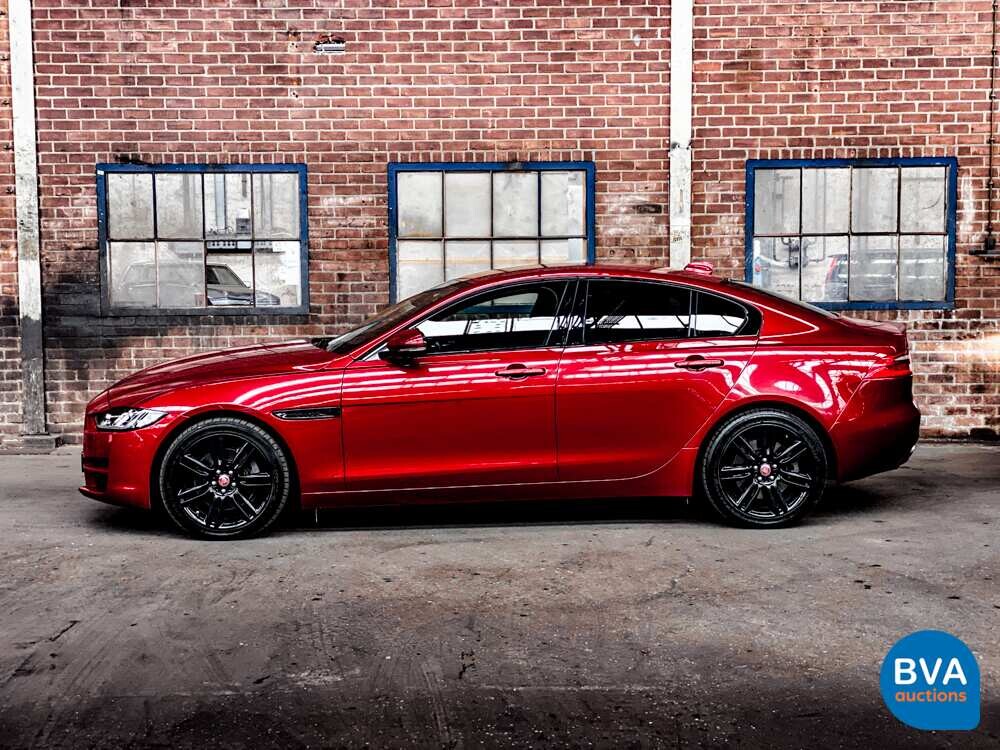 Jaguar XE 25t 241hp Portfolio R-Sport 2016, XJ-055-X.