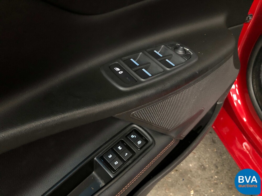 Jaguar XE 25t 241hp Portfolio R-Sport 2016, XJ-055-X.