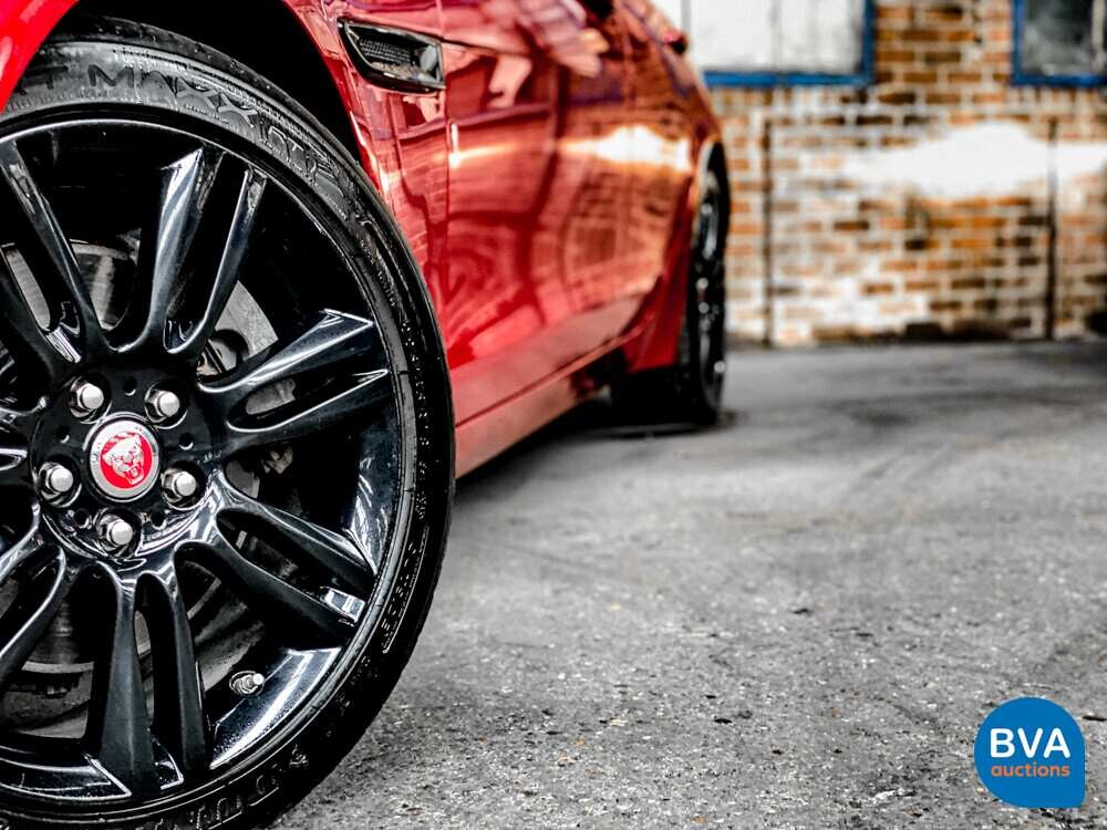 Jaguar XE 25t 241hp Portfolio R-Sport 2016, XJ-055-X.