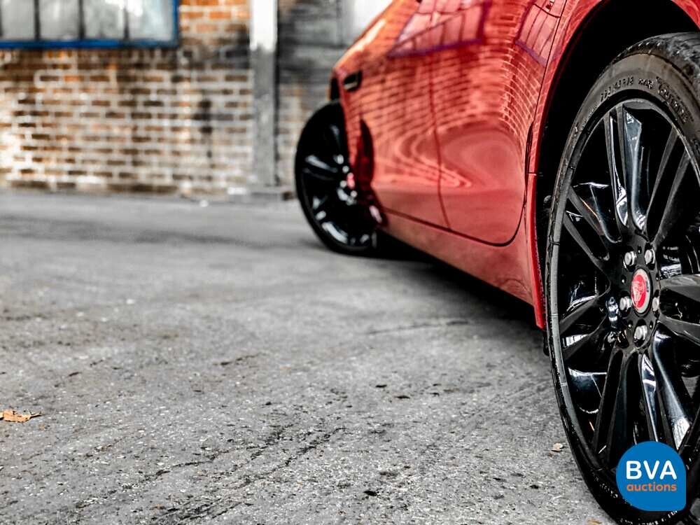 Jaguar XE 25t 241hp Portfolio R-Sport 2016, XJ-055-X.