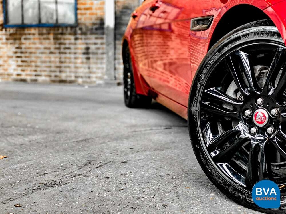 Jaguar XE 25t 241hp Portfolio R-Sport 2016, XJ-055-X.