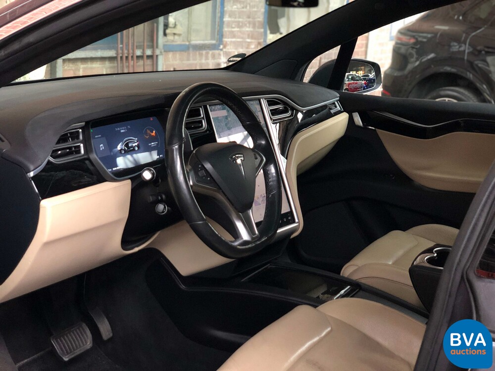 Tesla Model X 90D Autopilot 7-Personen 2016 428PK, KH-717-D.