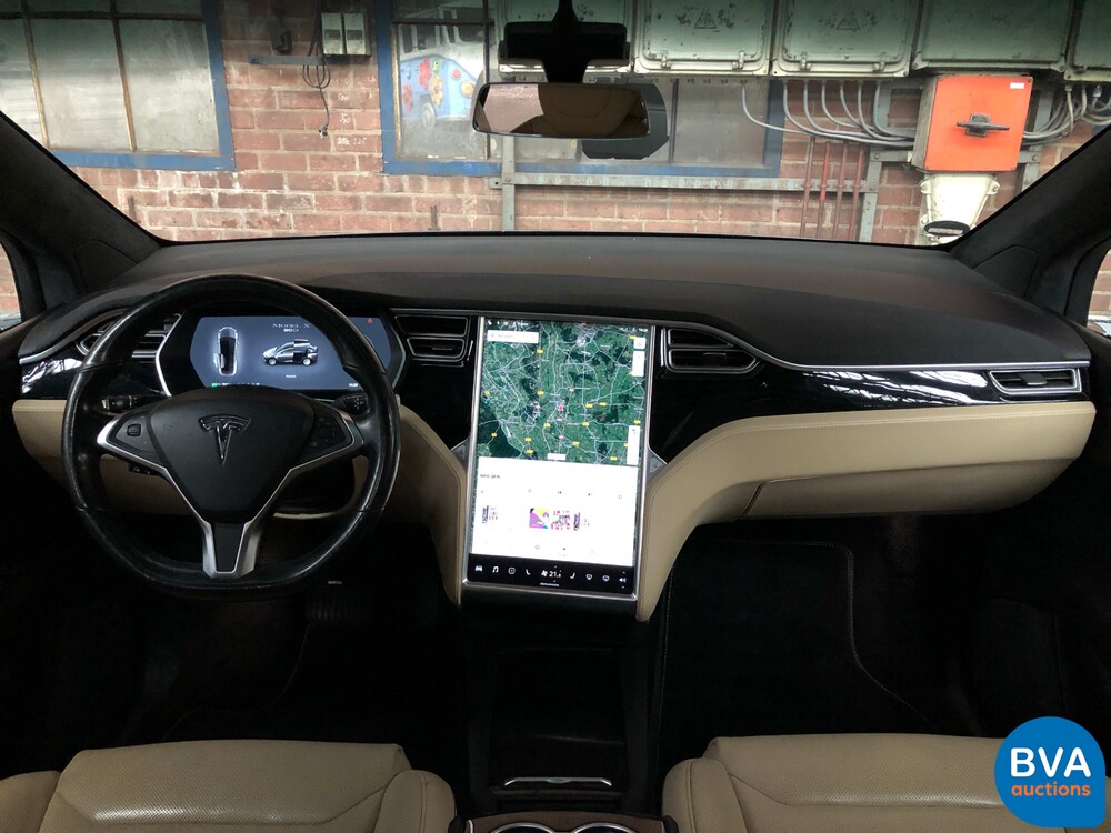 Tesla Model X 90D Autopilot 7-Personen 2016 428PK, KH-717-D.