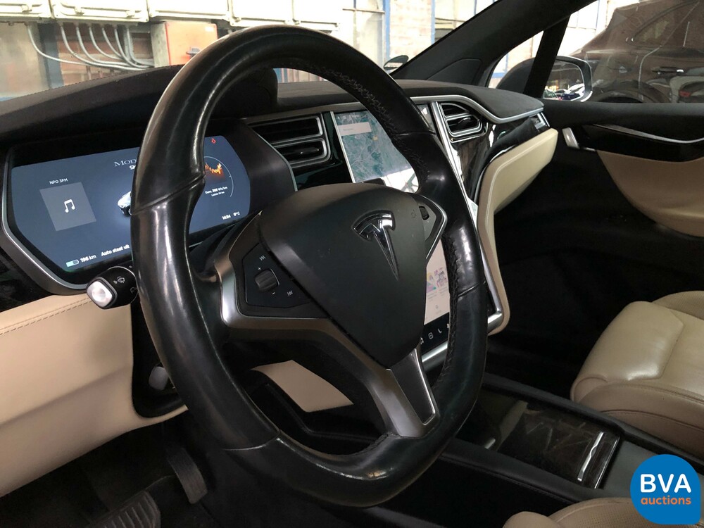 Tesla Model X 90D Autopilot 7-Personen 2016 428PK, KH-717-D.