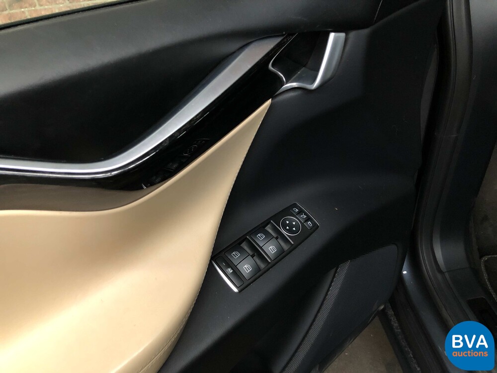 Tesla Model X 90D Autopilot 7-Personen 2016 428PK, KH-717-D.