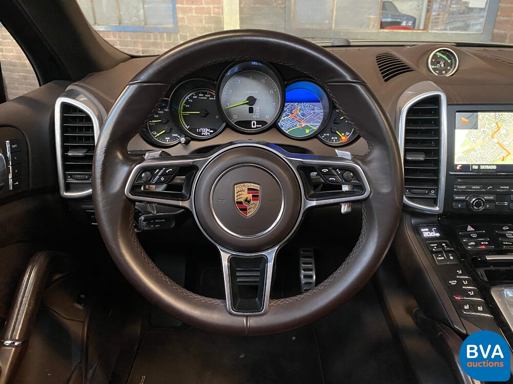 Porsche Cayenne S GTS E-Hybrid Plug-In Hybride 416pk 2015 -Org NL-, GX-350-J