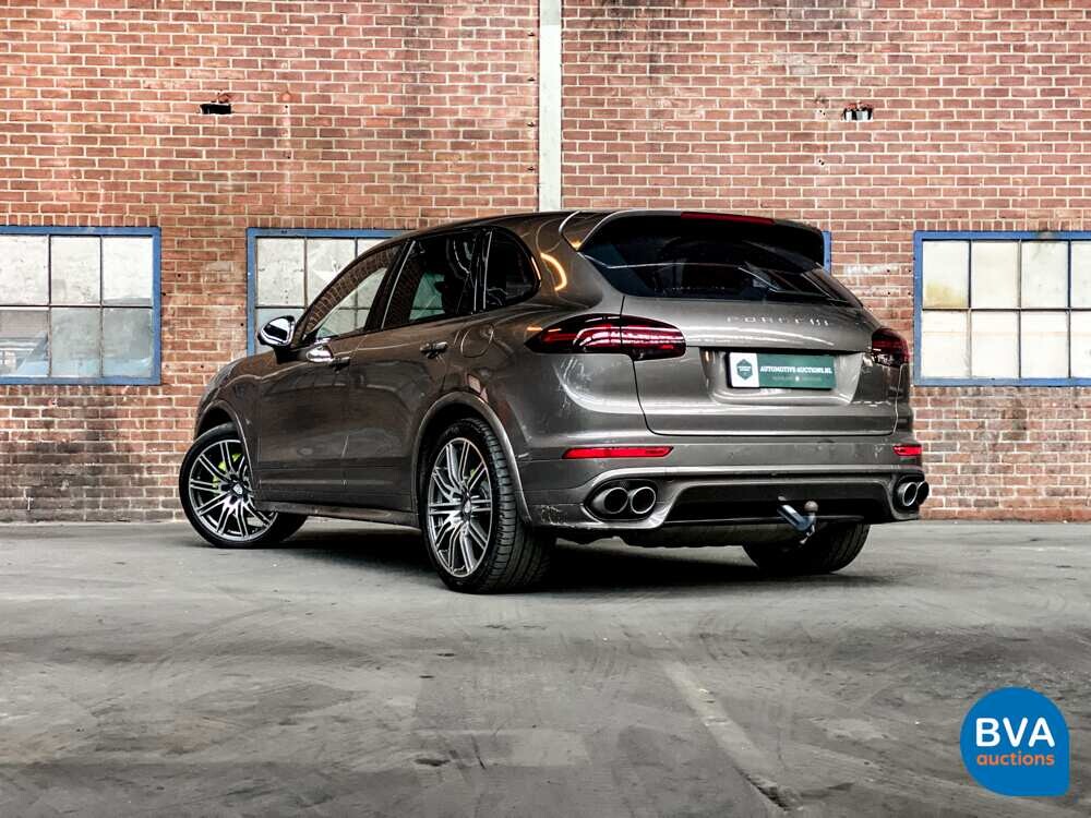 Porsche Cayenne S GTS E-Hybrid Plug-In Hybride 416pk 2015 -Org NL-, GX-350-J