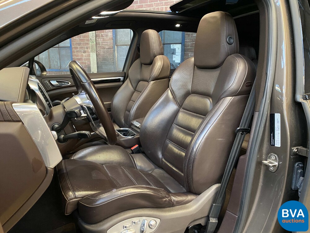 Porsche Cayenne S GTS E-Hybrid Plug-In Hybride 416pk 2015 -Org NL-, GX-350-J