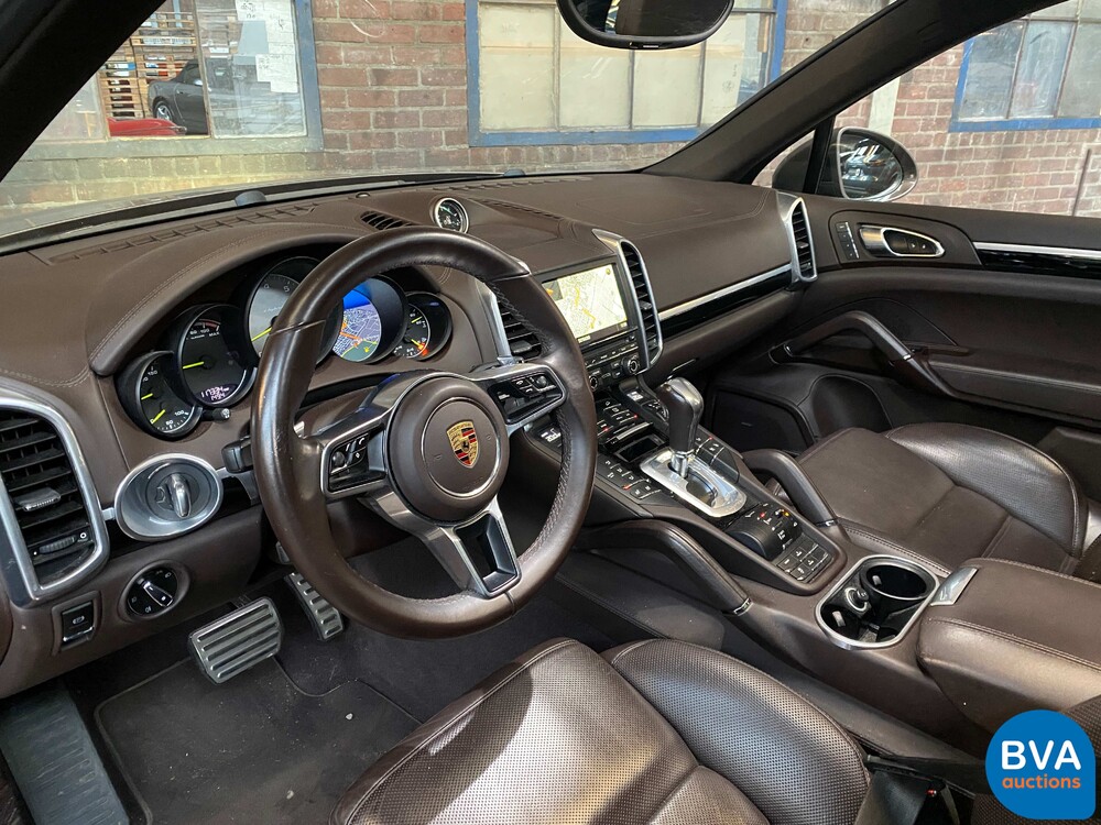 Porsche Cayenne S GTS E-Hybrid Plug-In Hybride 416pk 2015 -Org NL-, GX-350-J