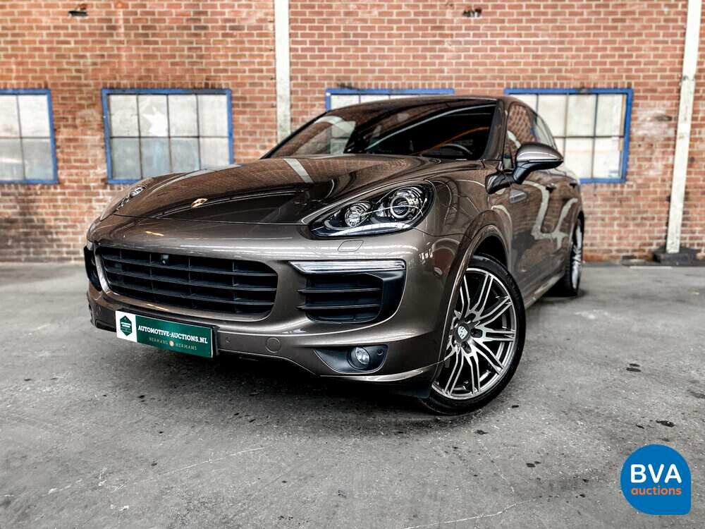 Porsche Cayenne S GTS E-Hybrid Plug-In Hybride 416pk 2015 -Org NL-, GX-350-J