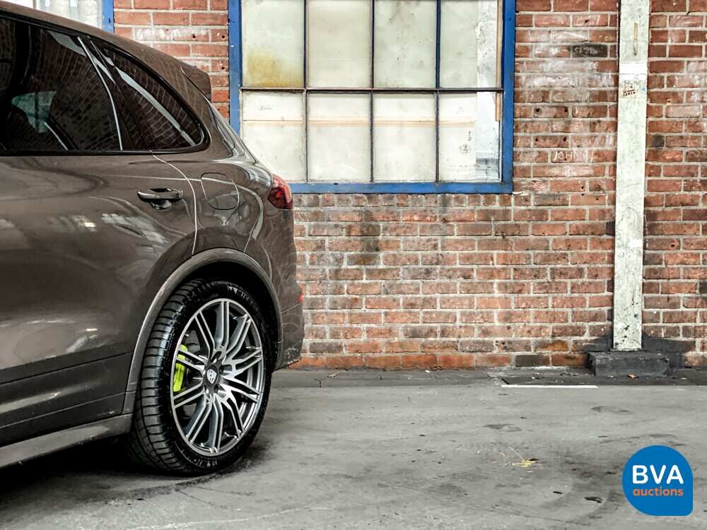 Porsche Cayenne S GTS E-Hybrid Plug-In Hybride 416pk 2015 -Org NL-, GX-350-J