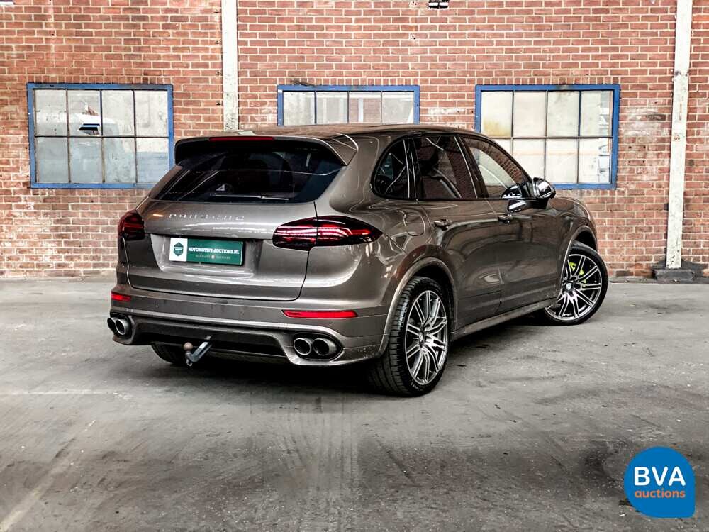 Porsche Cayenne S GTS E-Hybrid Plug-In Hybride 416pk 2015 -Org NL-, GX-350-J