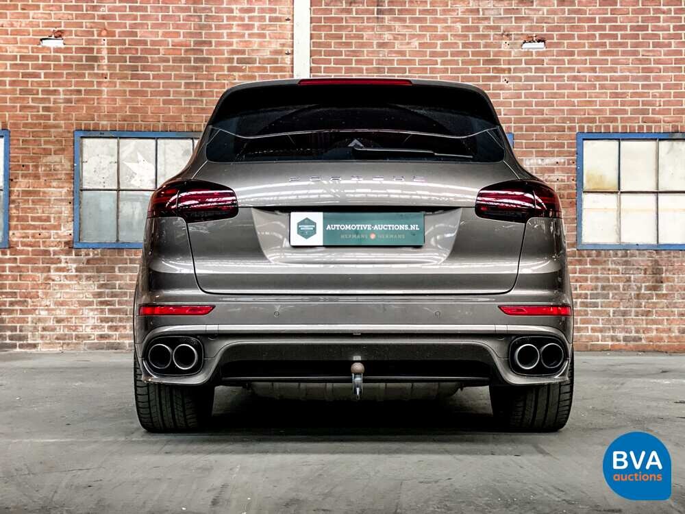 Porsche Cayenne S GTS E-Hybrid Plug-In Hybride 416pk 2015 -Org NL-, GX-350-J