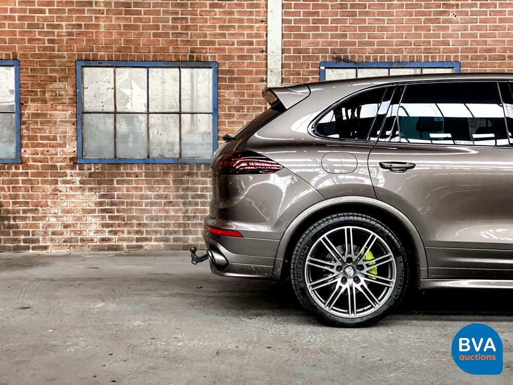 Porsche Cayenne S GTS E-Hybrid Plug-In Hybride 416pk 2015 -Org NL-, GX-350-J