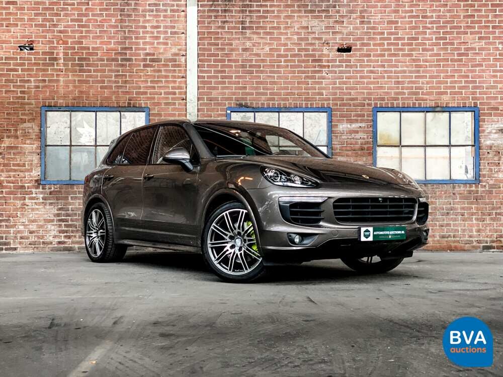 Porsche Cayenne S GTS E-Hybrid Plug-In Hybride 416pk 2015 -Org NL-, GX-350-J