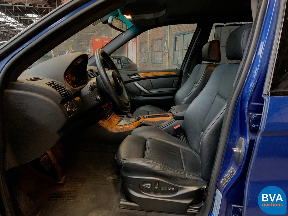 BMW X5 4.4 V8 High Executive 320pk 2006