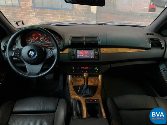 BMW X5 4.4 V8 High Executive 320 PS 2006.