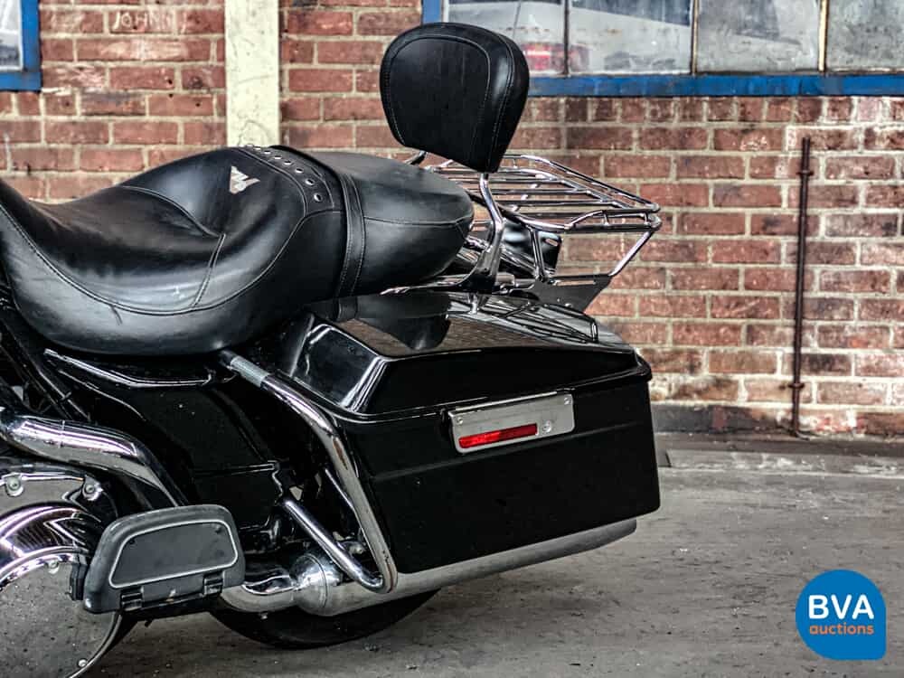 Harley Davidson FLHR Roadking Cruiser 66pk 2008