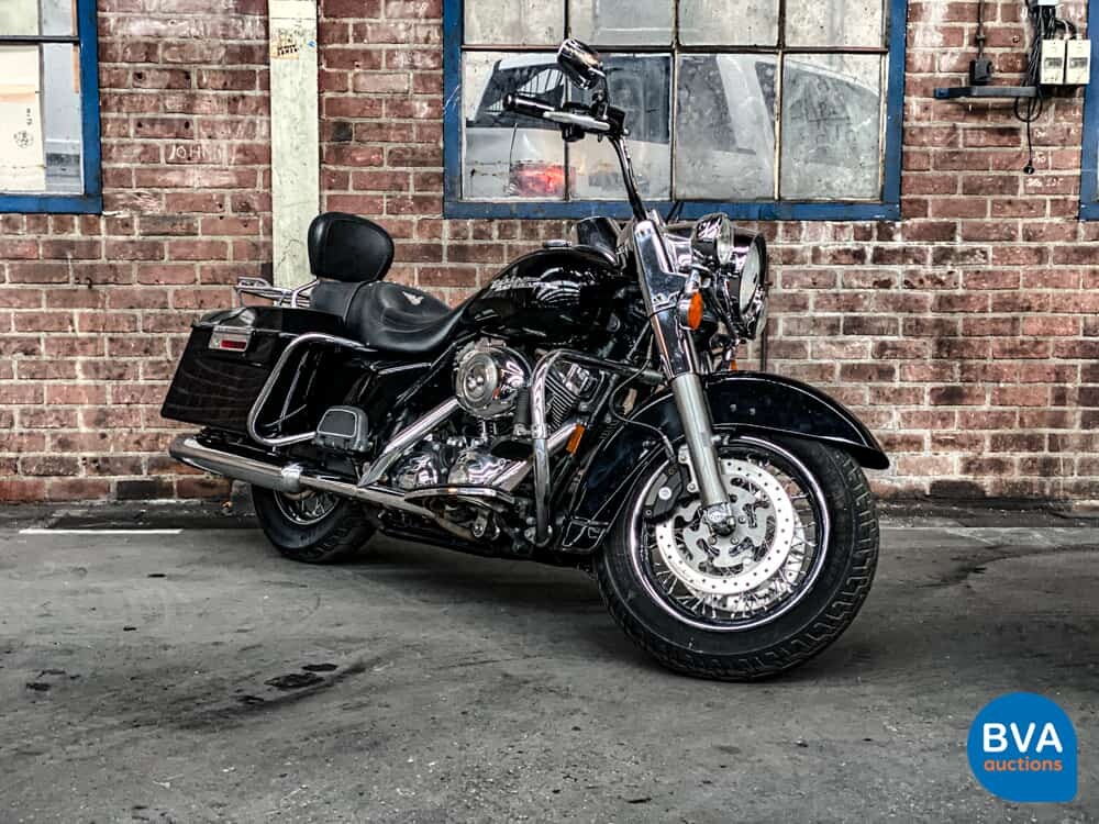 Harley Davidson FLHR Roadking Cruiser 66pk 2008