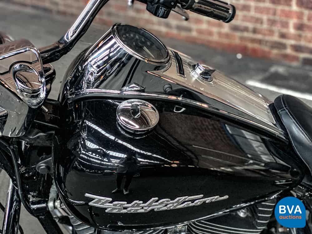 Harley Davidson FLHR Roadking Cruiser 66pk 2008