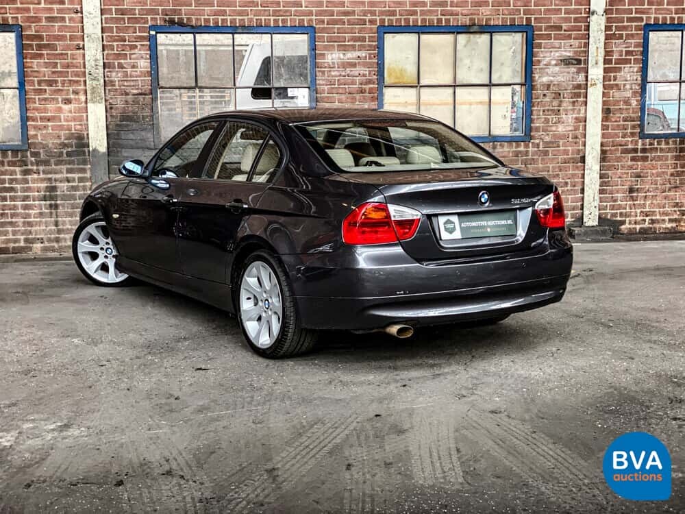 BMW 320i 3-serie Dynamic Executive 150pk 2005 -Origineel NL-, 72-RK-ZG