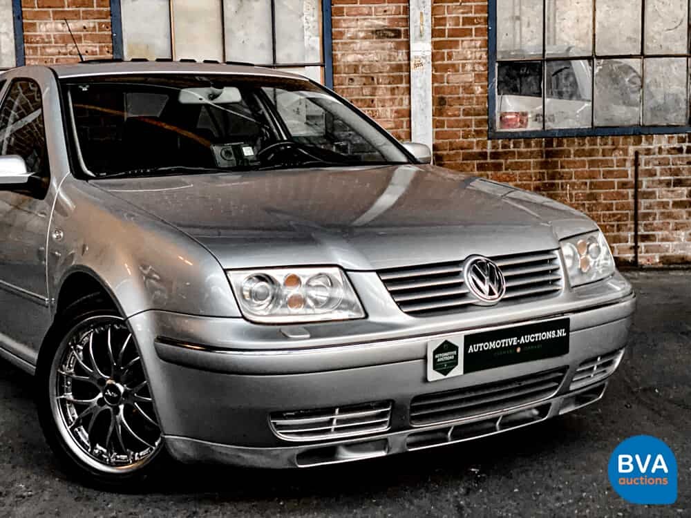 Volkswagen Bora 2.8 V6 4Motion Highline 204pk 2002 -YOUNGTIMER-