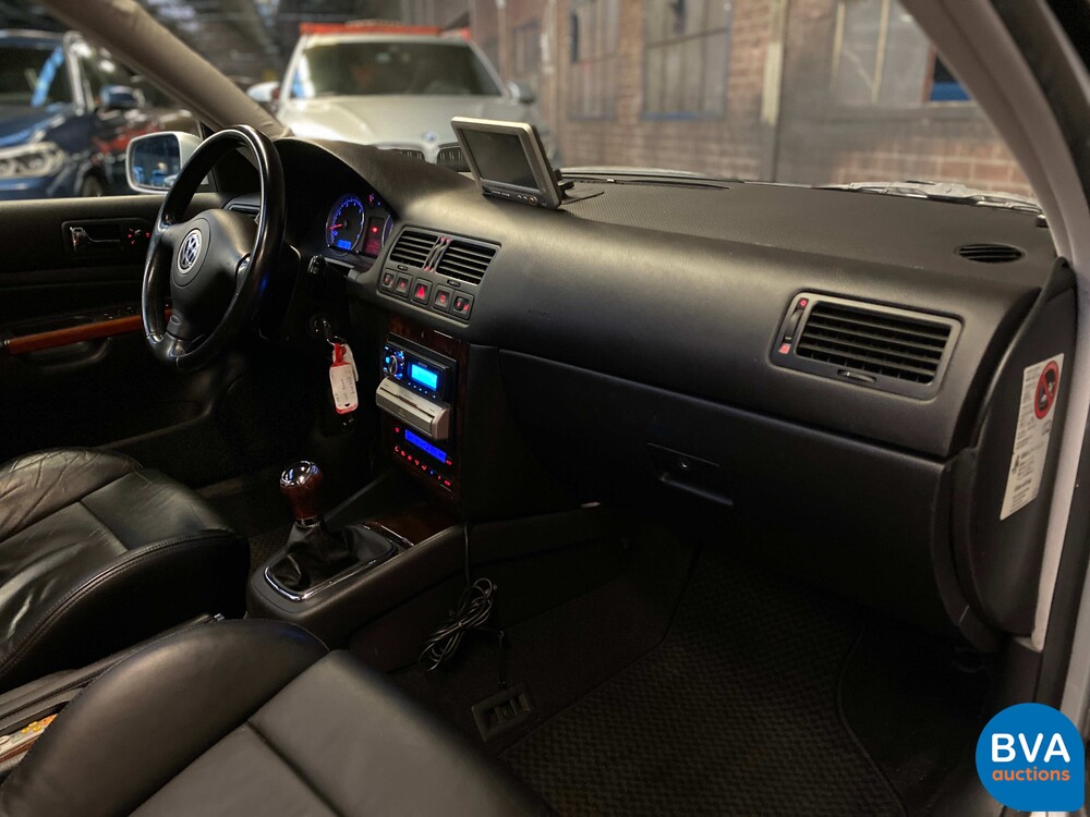 Volkswagen Bora 2.8 V6 4Motion Highline 204pk 2002 -YOUNGTIMER-